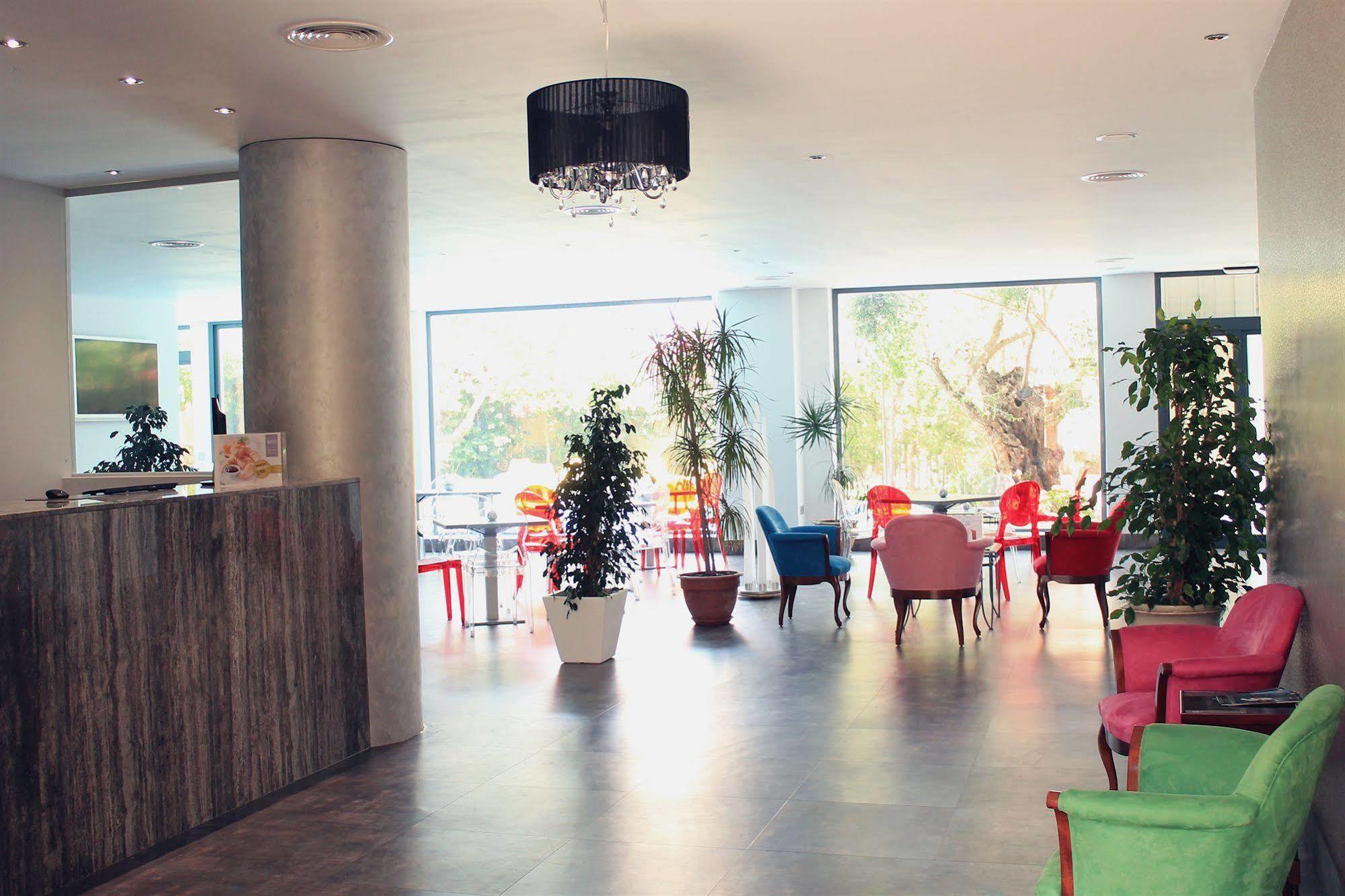 Hotel Aacr Monteolivos 3*